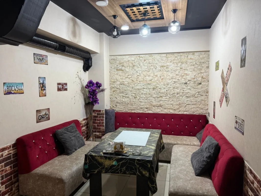 Kirayə verilir obyekt 180 m²