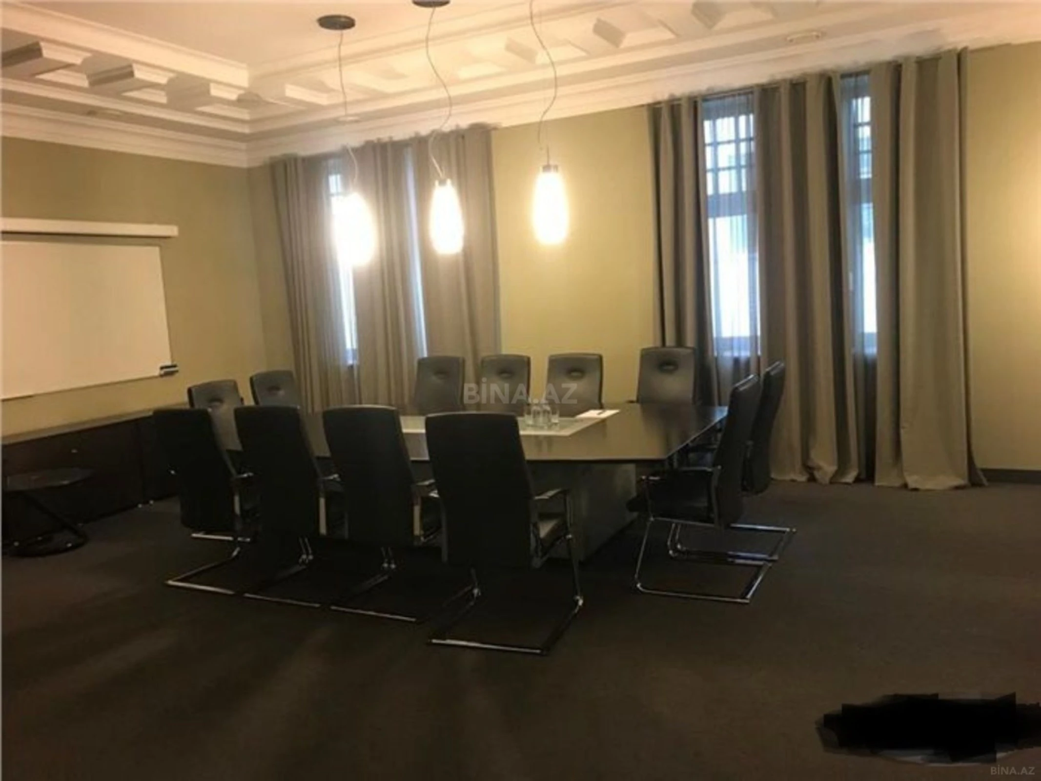 Satılır obyekt 1340 m²