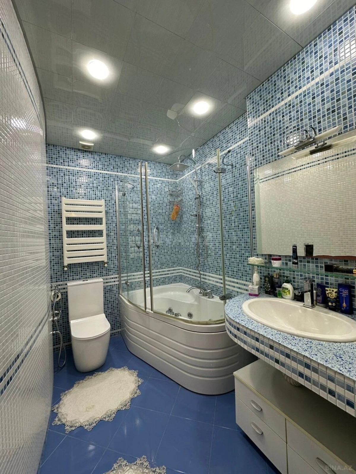 Satılır 3 otaqlı mənzil 170 m²