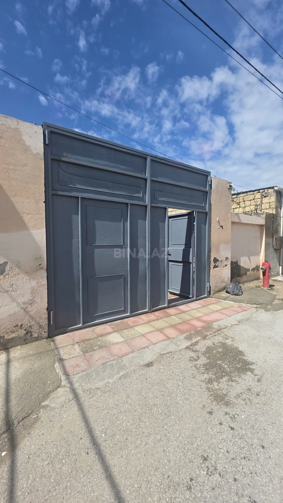 Satılır 5 otaqlı həyət evi 140 m²