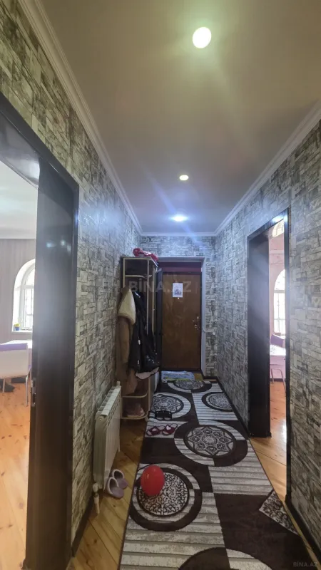 Satılır 5 otaqlı həyət evi 140 m²