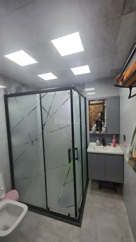 Satılır 5 otaqlı həyət evi 140 m²