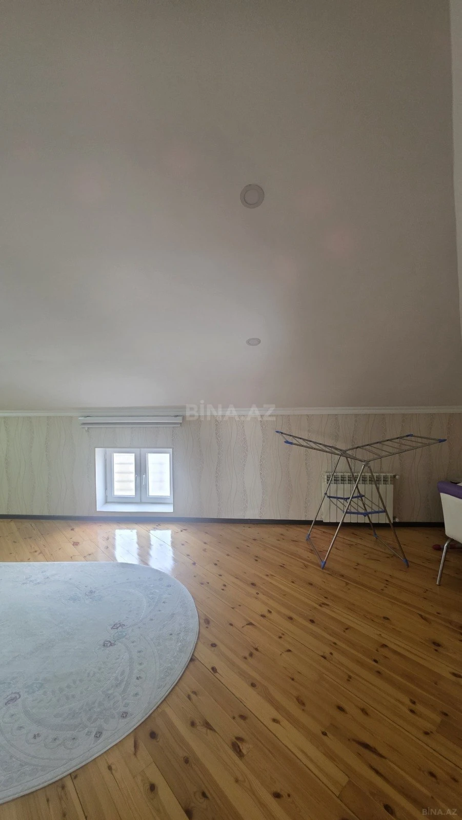 Satılır 5 otaqlı həyət evi 140 m²