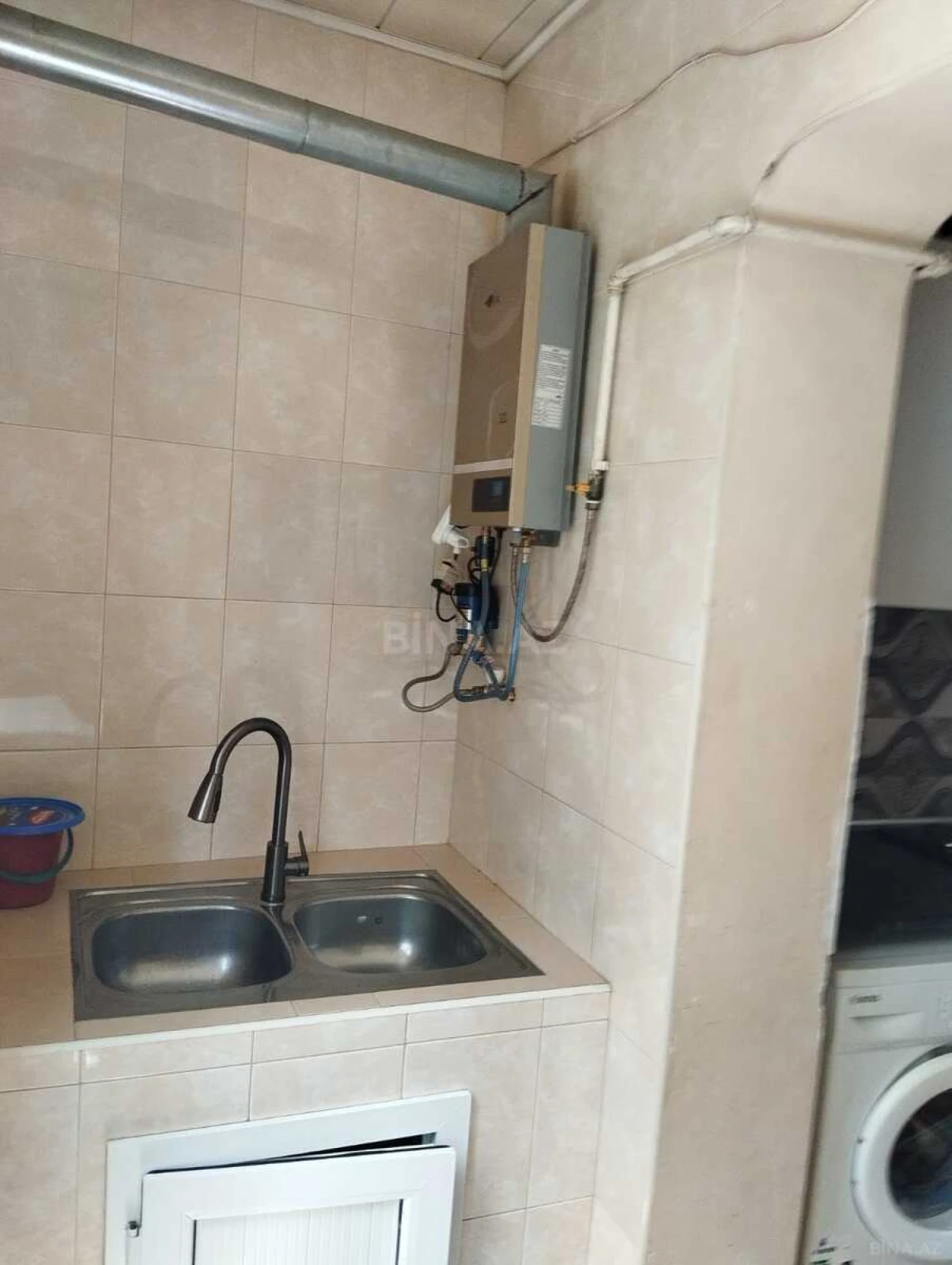 Kirayə verilir 2 otaqlı mənzil 60 m²