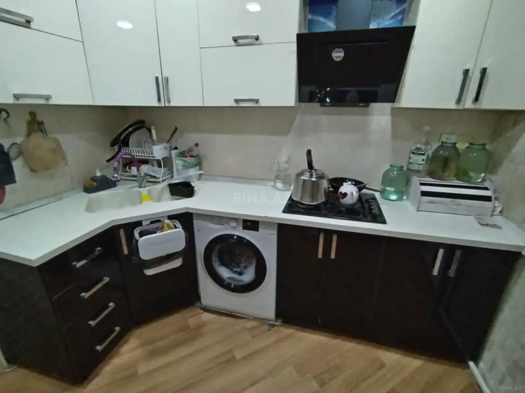 Satılır 3 otaqlı mənzil 96 m²