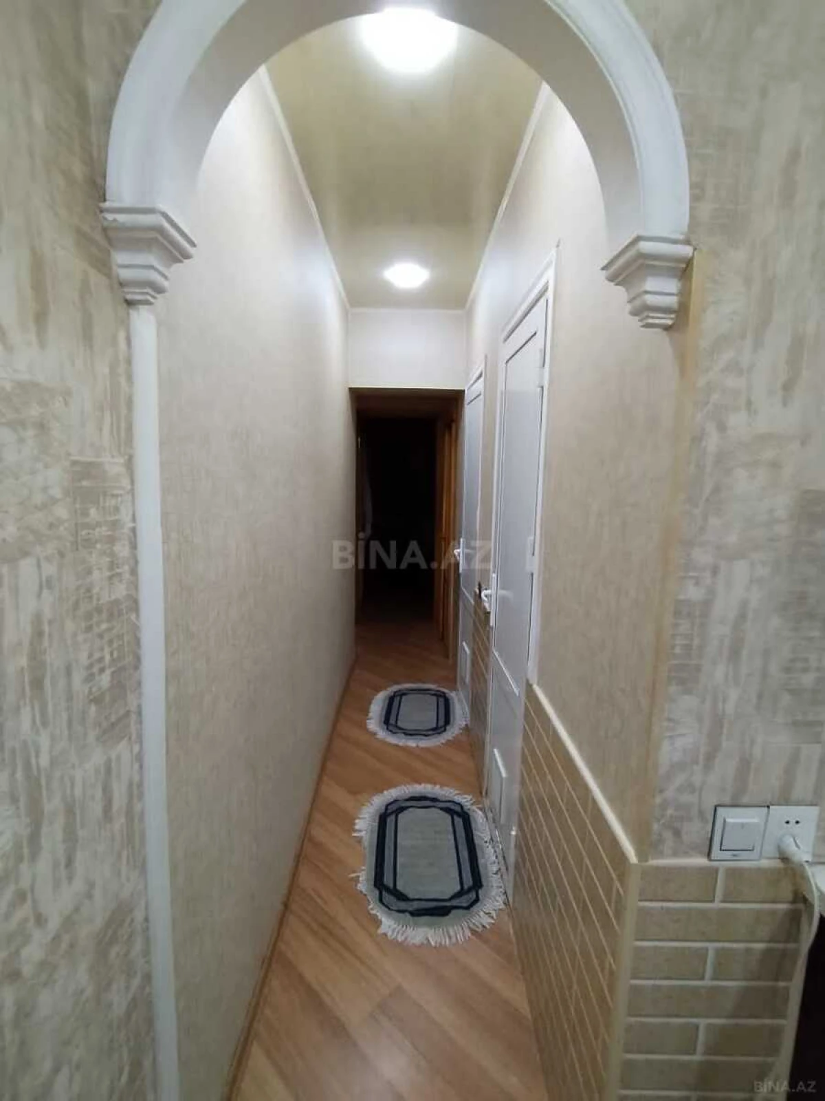 Satılır 3 otaqlı mənzil 96 m²