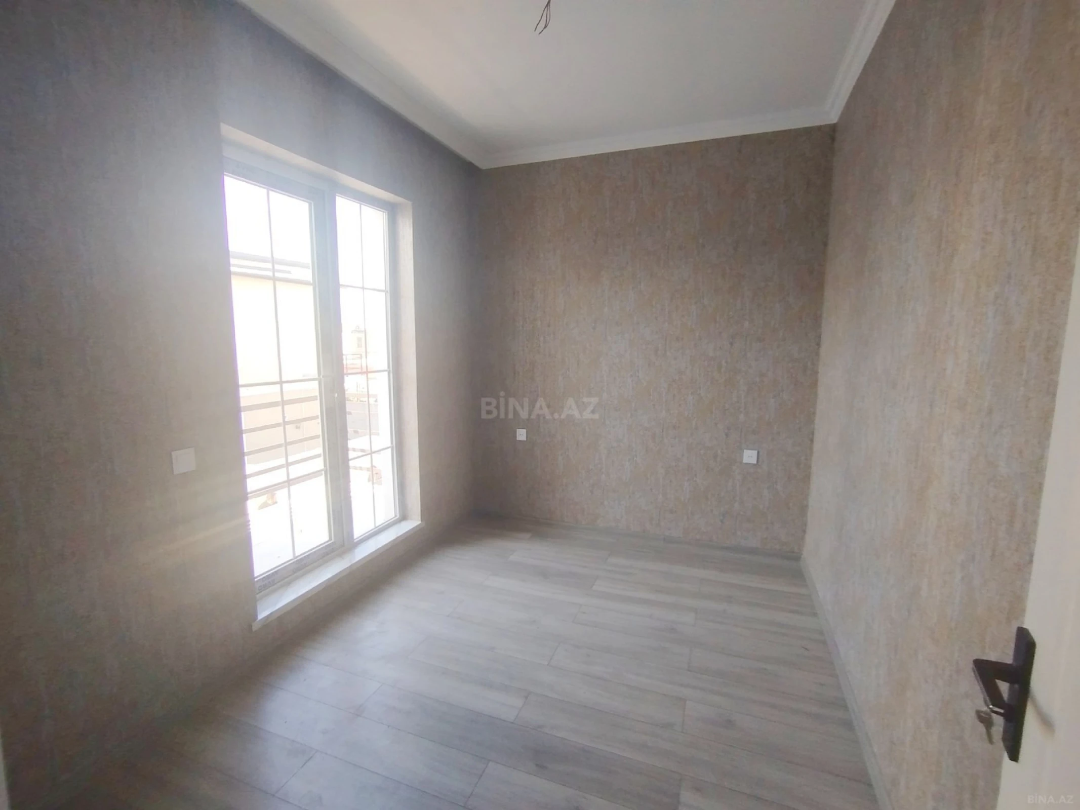 Satılır 3 otaqlı həyət evi 98 m²
