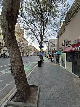 Kirayə verilir obyekt 40 m²