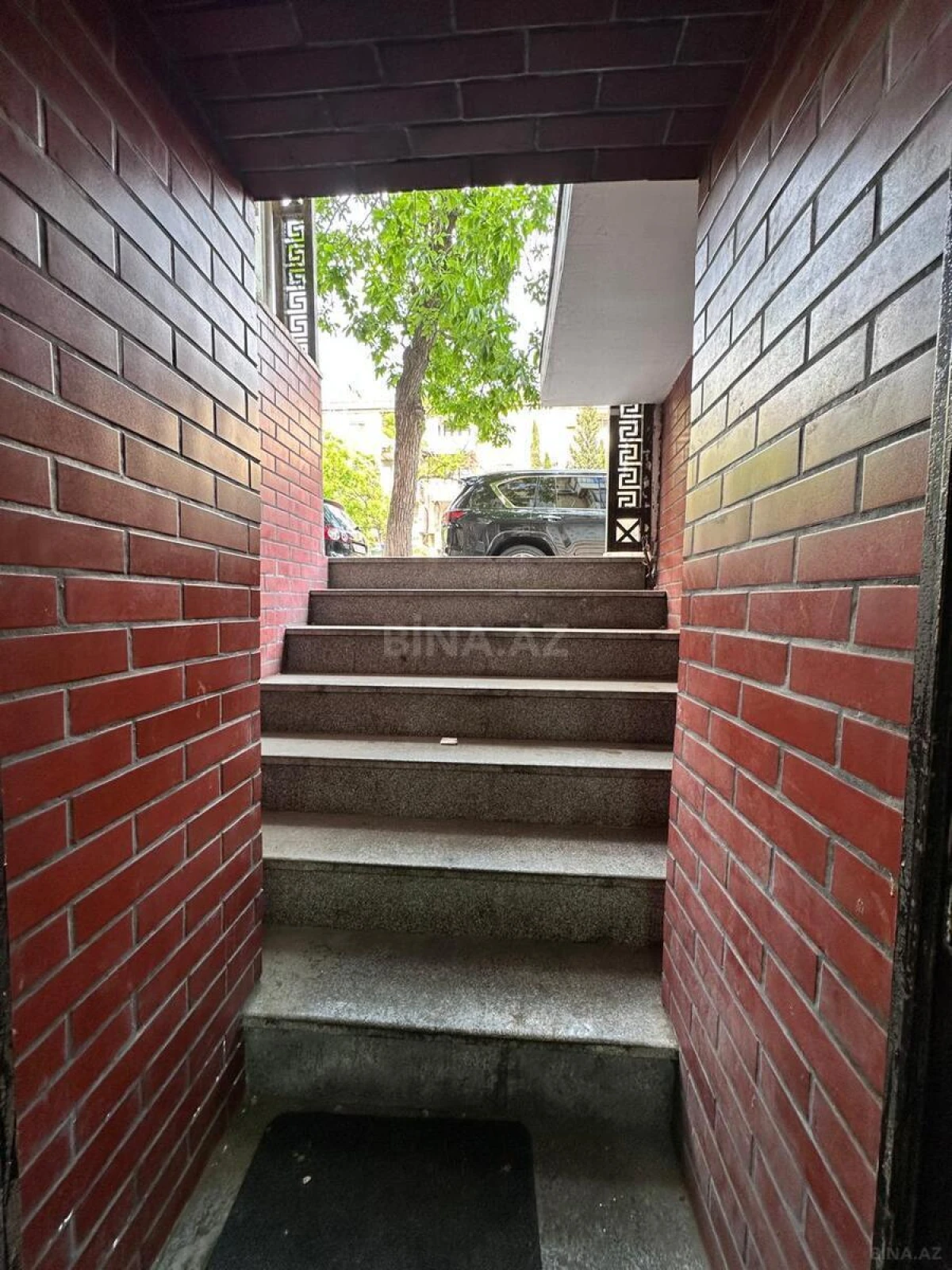 Kirayə verilir obyekt 80 m²