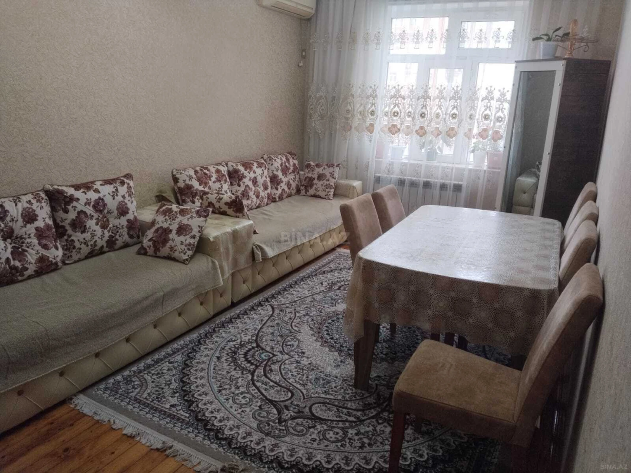 Satılır 2 otaqlı mənzil 53 m²