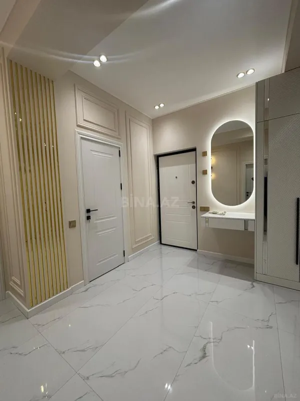 Satılır 3 otaqlı mənzil 101 m²