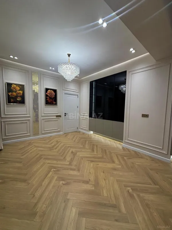 Satılır 3 otaqlı mənzil 101 m²