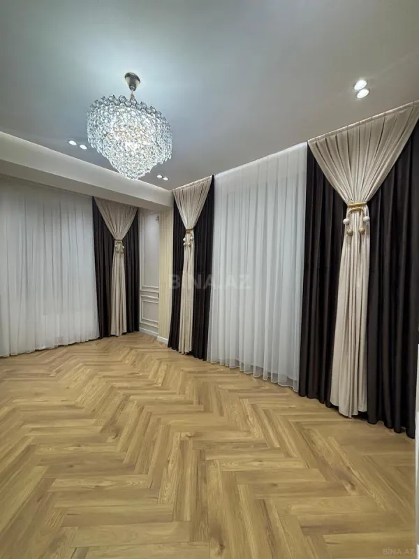 Satılır 3 otaqlı mənzil 101 m²