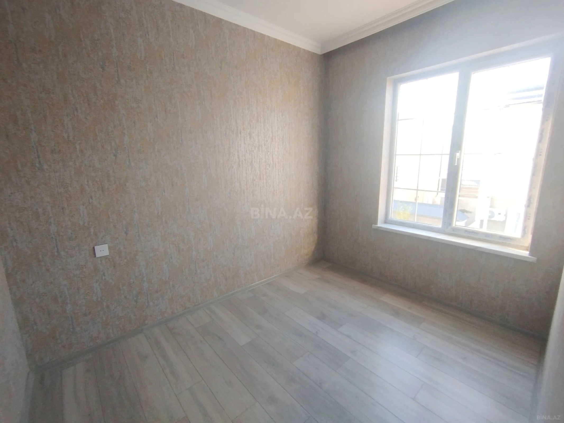 Satılır 4 otaqlı həyət evi 112 m²