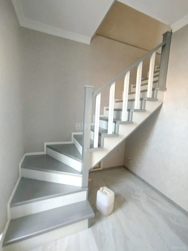 Satılır 4 otaqlı həyət evi 112 m²