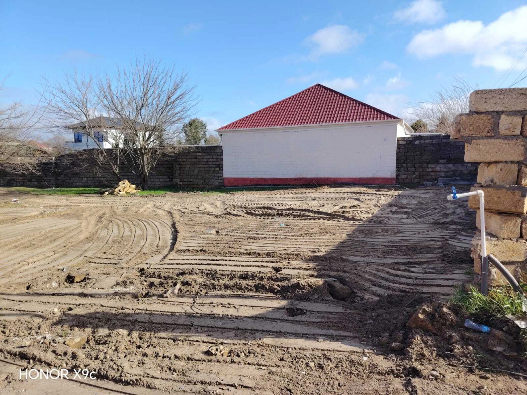 Satılır torpaq sahəsi 12 m²