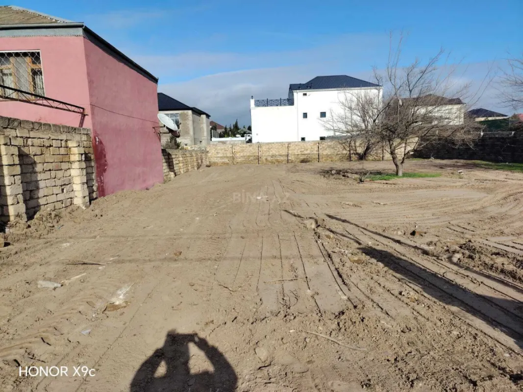 Satılır torpaq sahəsi 12 m²