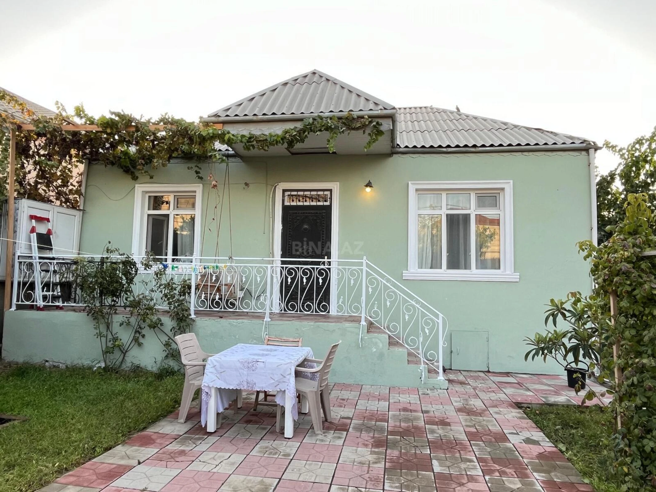 Satılır 3 otaqlı həyət evi 81 m²