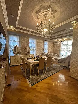 Satılır 5 otaqlı mənzil 152 m² — Bakı 5 otaq 152.00 m²