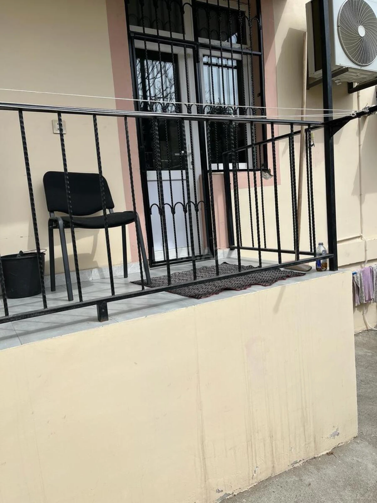 Satılır 5 otaqlı həyət evi 200 m²