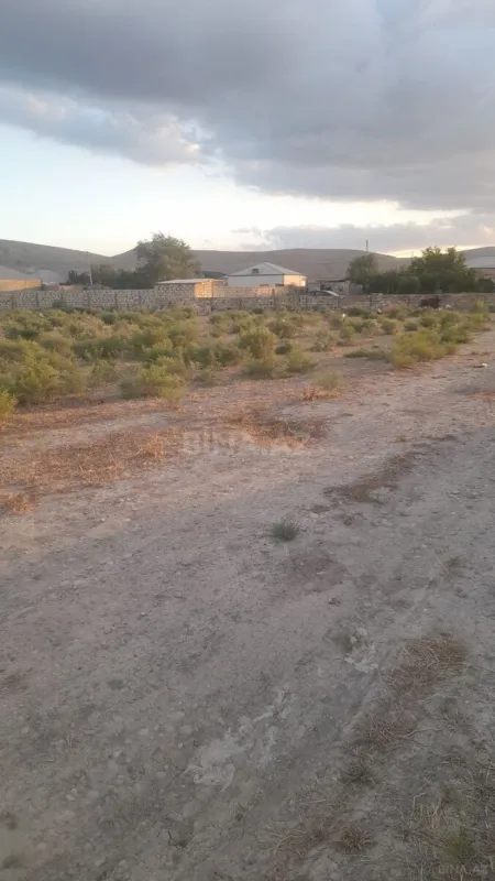 Satılır torpaq sahəsi 20 m²