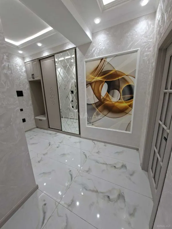 Satılır 3 otaqlı mənzil 82 m²