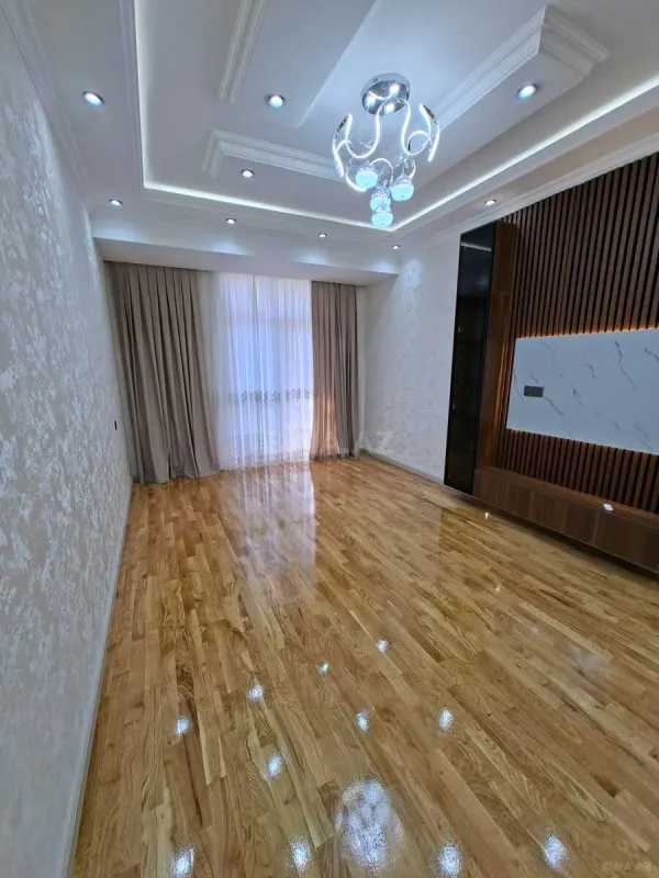 Satılır 3 otaqlı mənzil 82 m²
