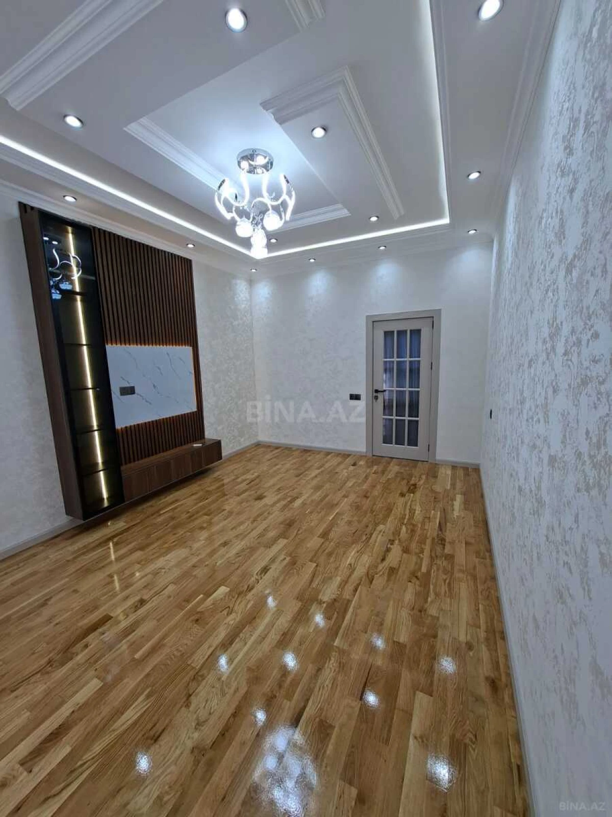 Satılır 3 otaqlı mənzil 82 m²