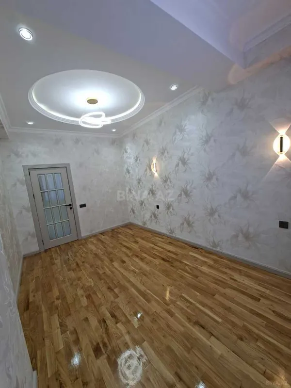 Satılır 3 otaqlı mənzil 82 m²