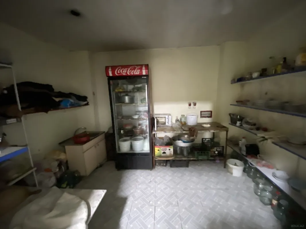 Kirayə verilir obyekt 370 m²