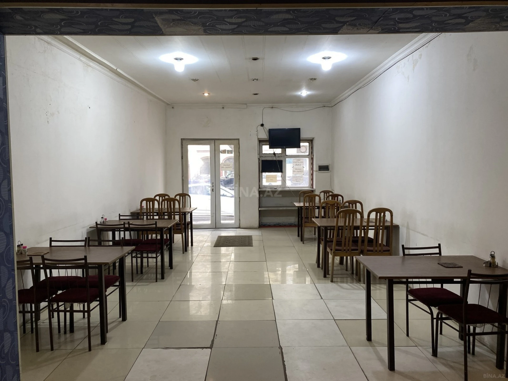 Kirayə verilir obyekt 370 m²