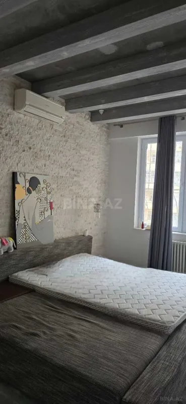 Kirayə verilir 3 otaqlı mənzil 148 m²