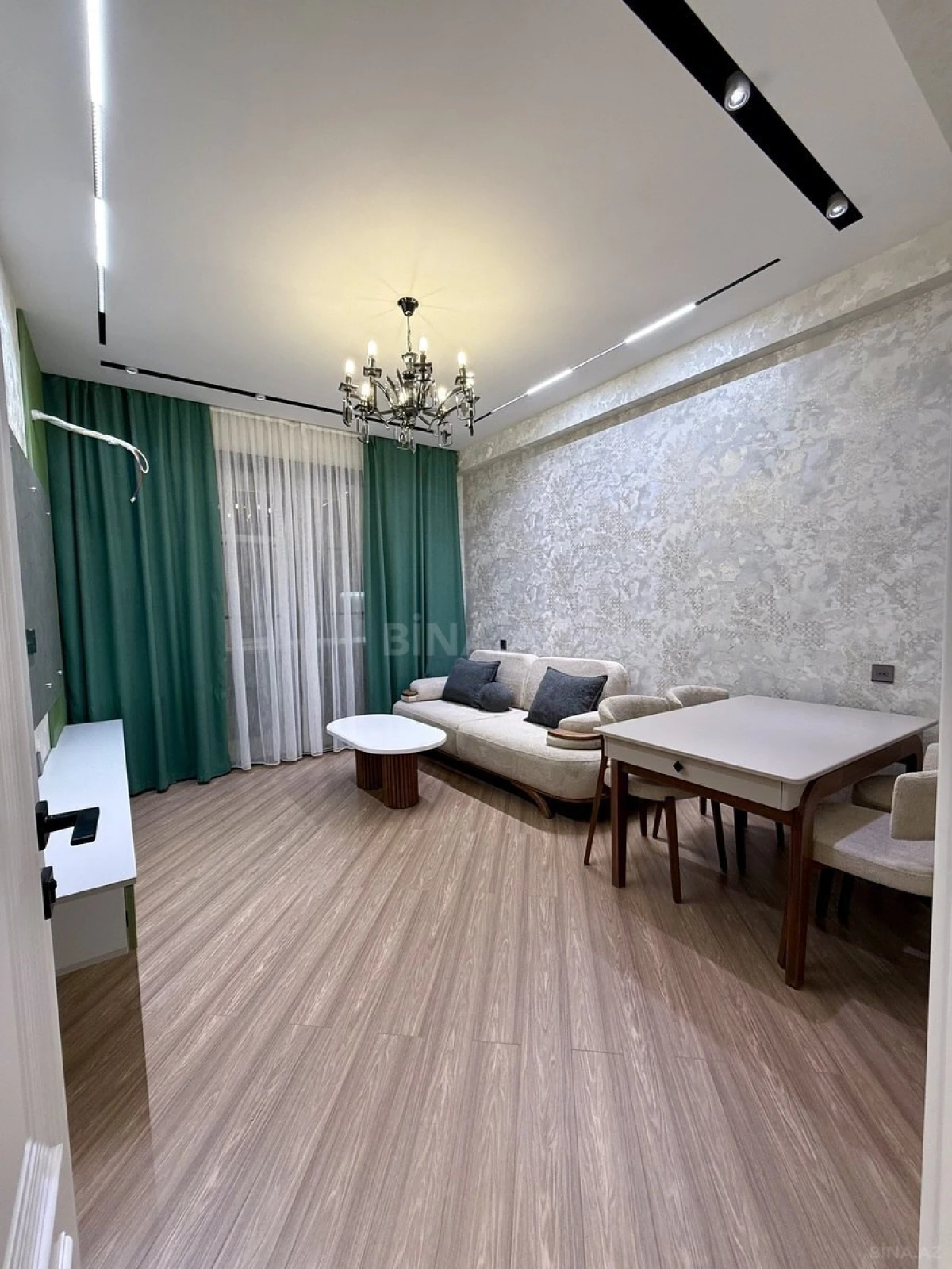 Satılır 2 otaqlı mənzil 53.7 m²