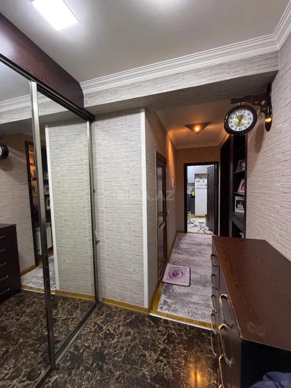 Satılır 2 otaqlı mənzil 75 m²