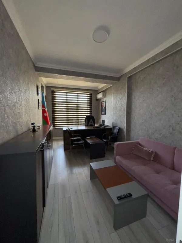 Kirayə verilir 3 otaqlı ofis 70 m²