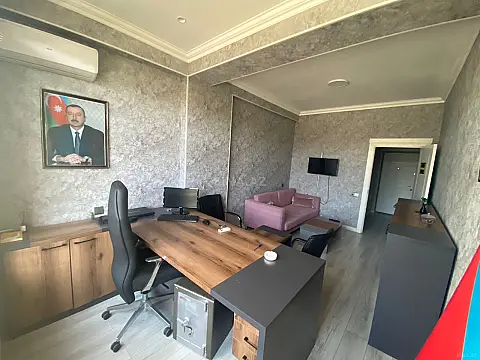 Kirayə verilir 3 otaqlı ofis 70 m²