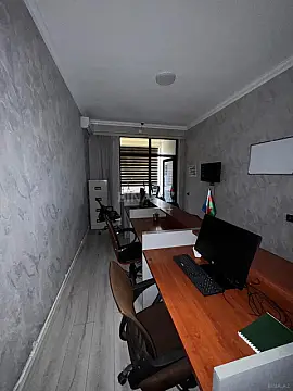 Kirayə verilir 3 otaqlı ofis 70 m²