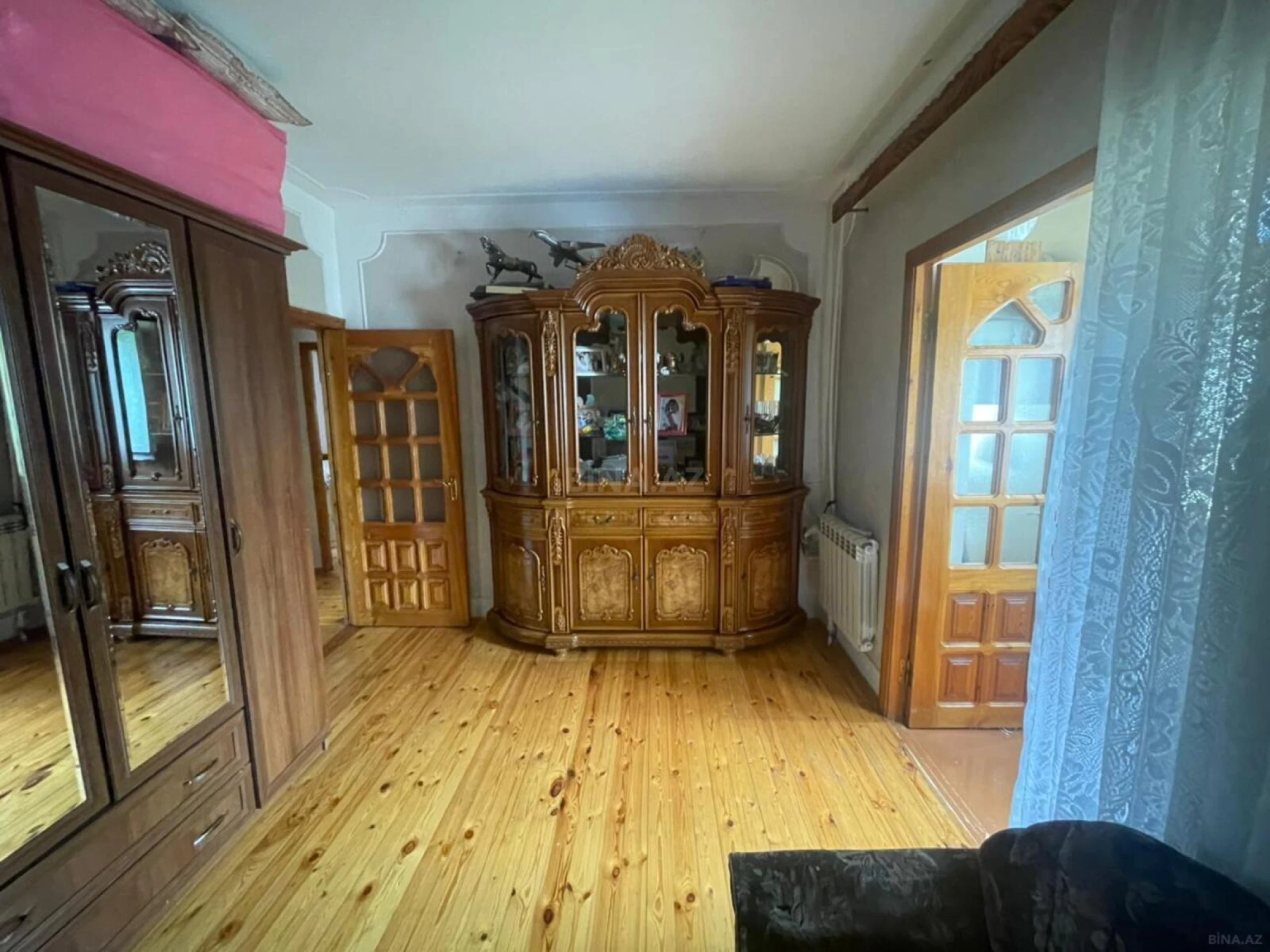 Satılır 4 otaqlı mənzil 72 m²