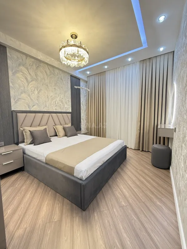 Satılır 2 otaqlı mənzil 55 m²