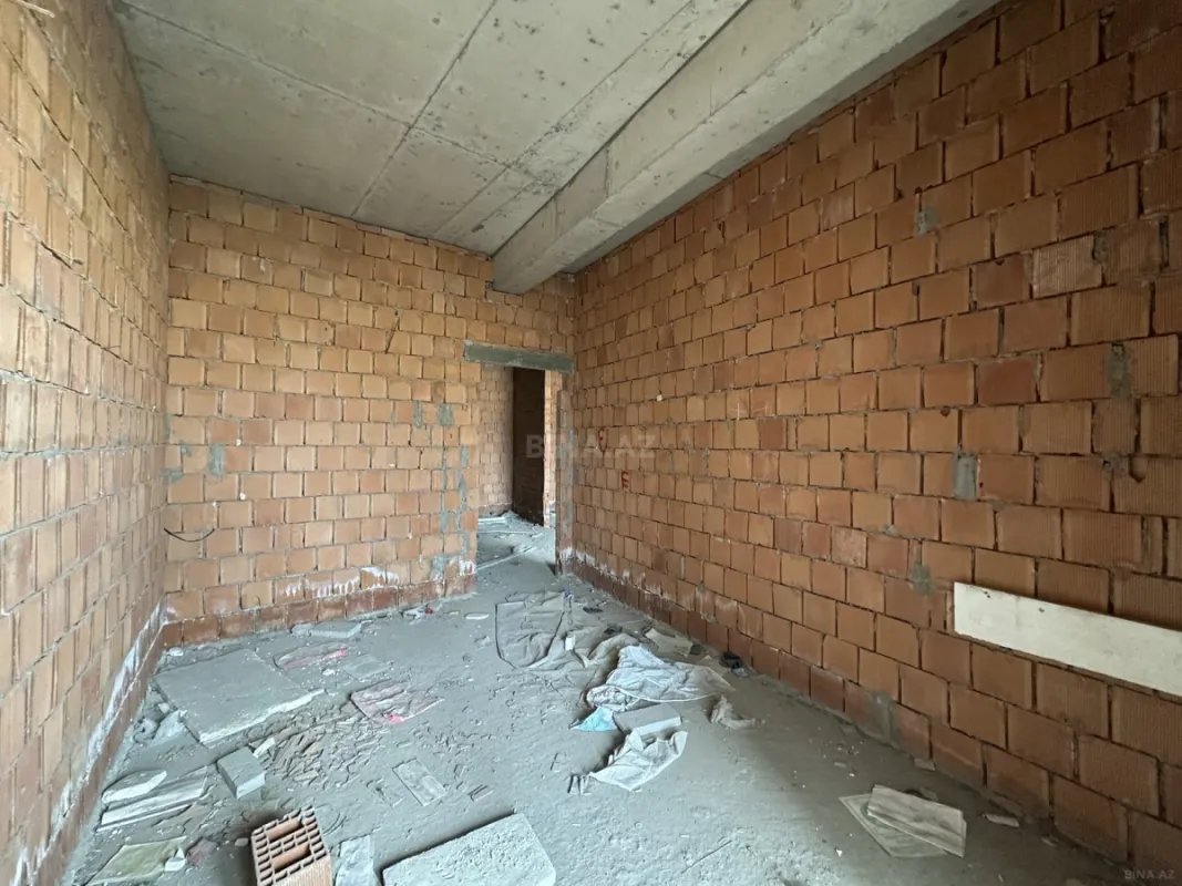 Satılır 2 otaqlı mənzil 90 m²