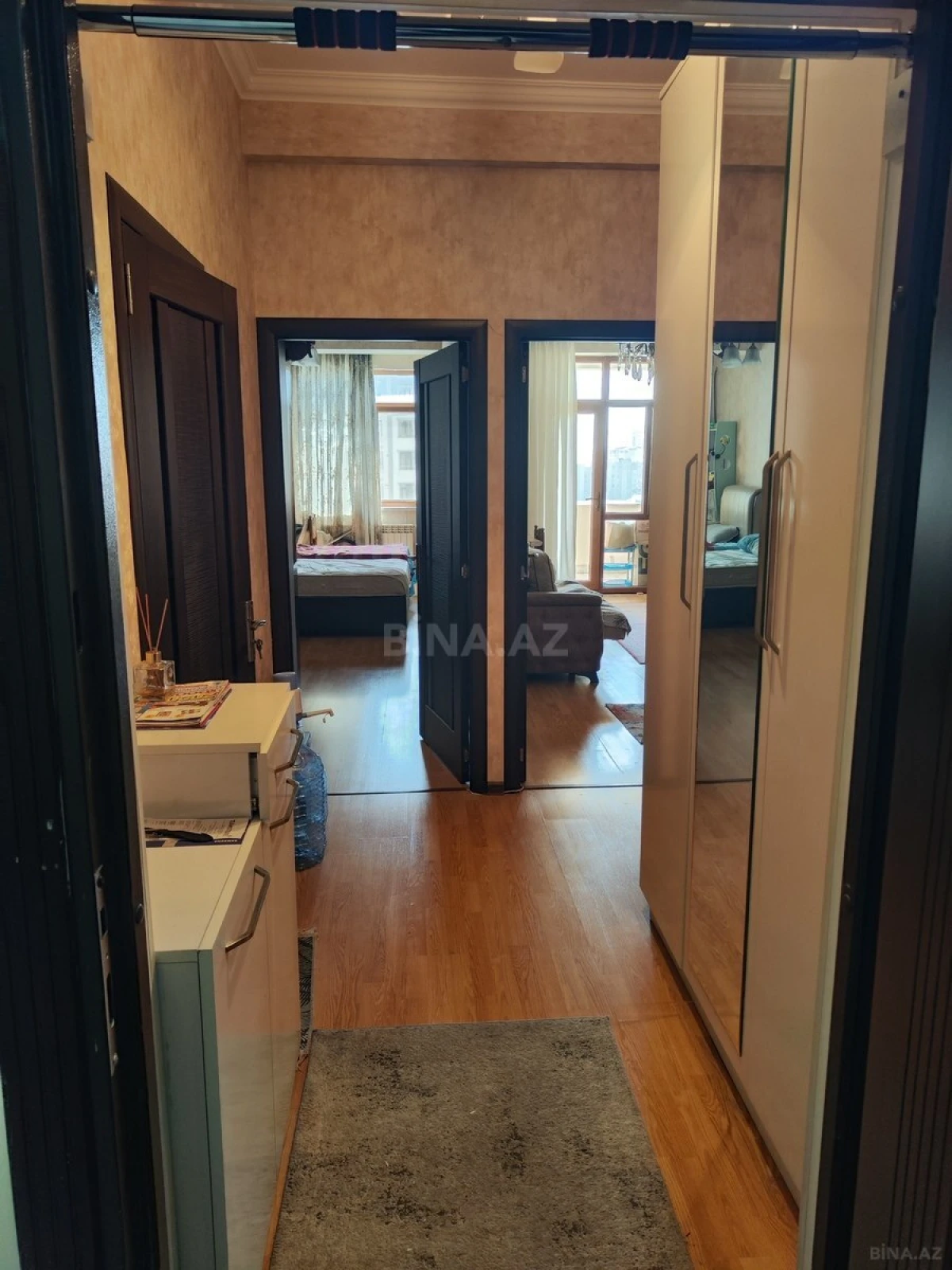 Kirayə verilir 2 otaqlı mənzil 58 m²