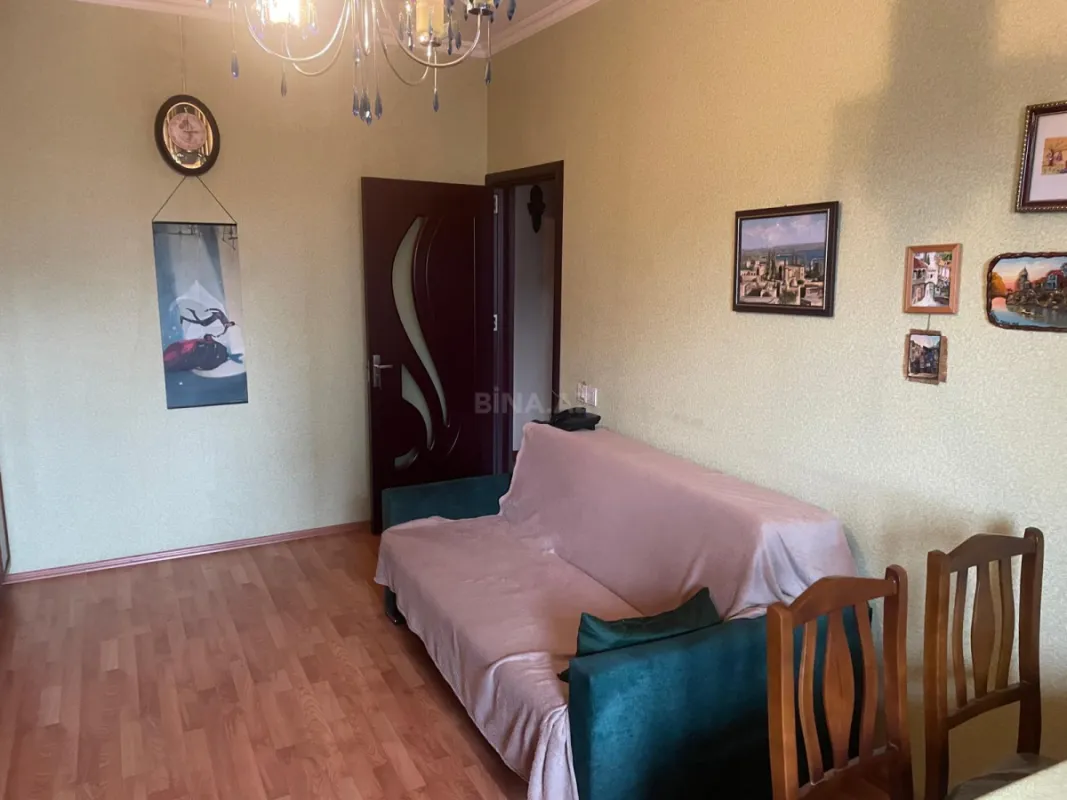 Kirayə verilir 2 otaqlı mənzil 48 m²