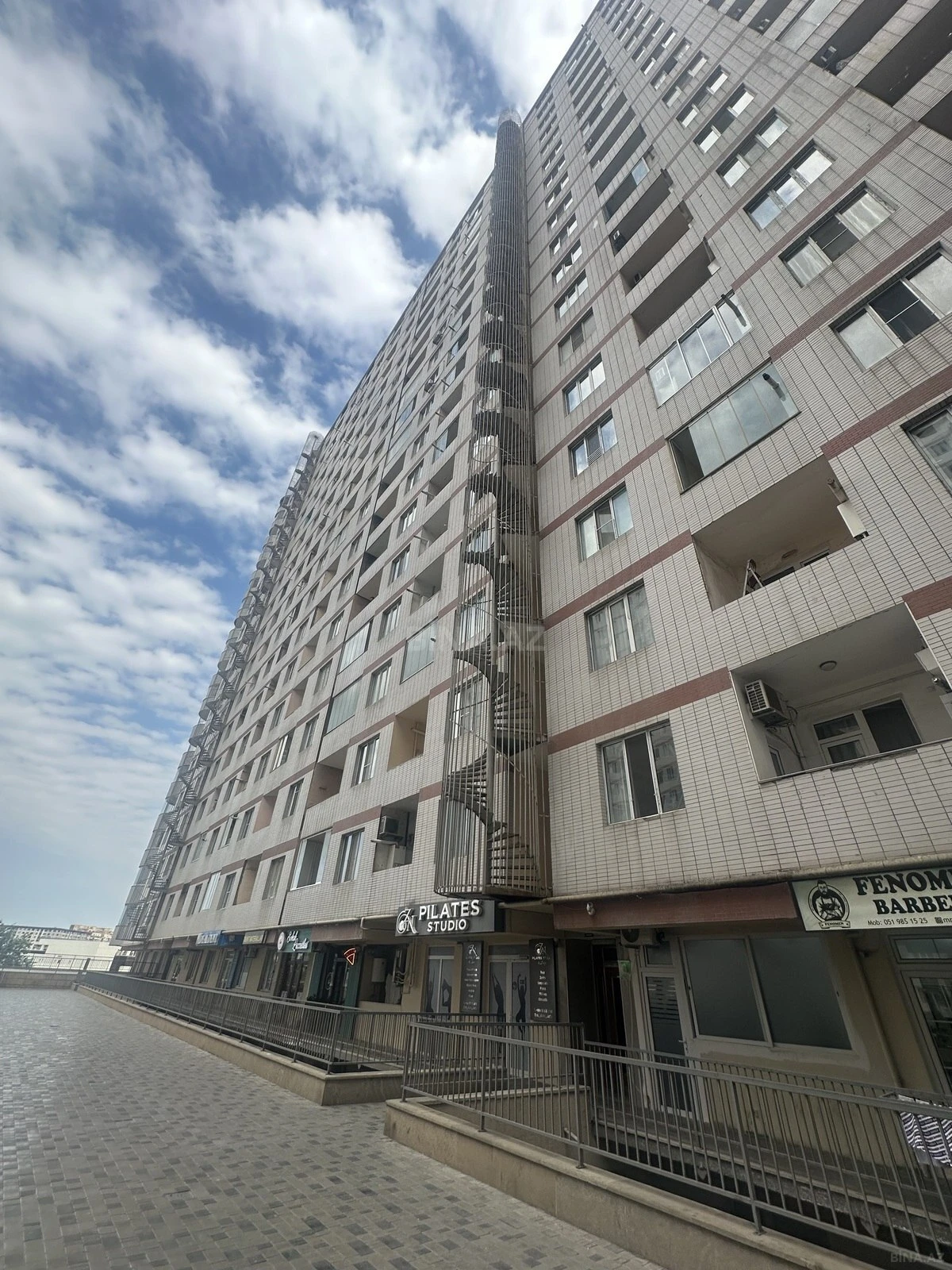 Satılır 2 otaqlı mənzil 60 m²