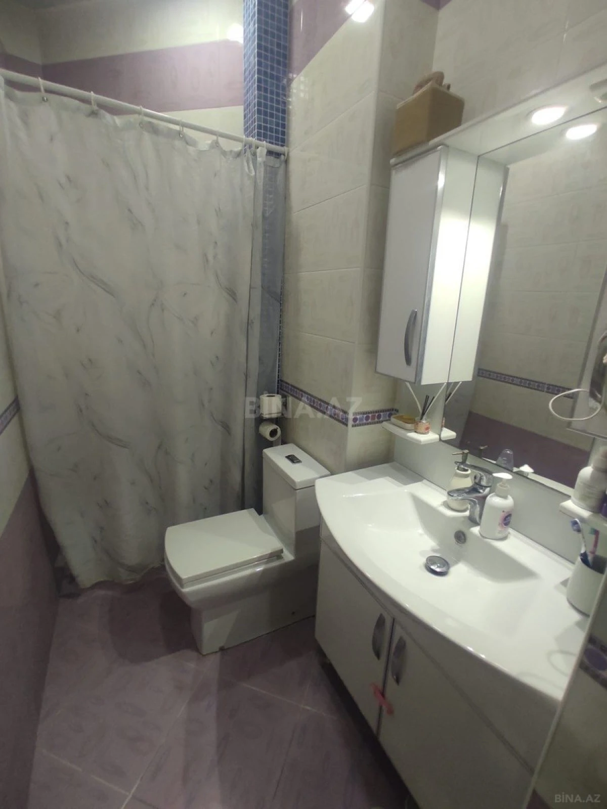 Satılır 2 otaqlı mənzil 60 m²