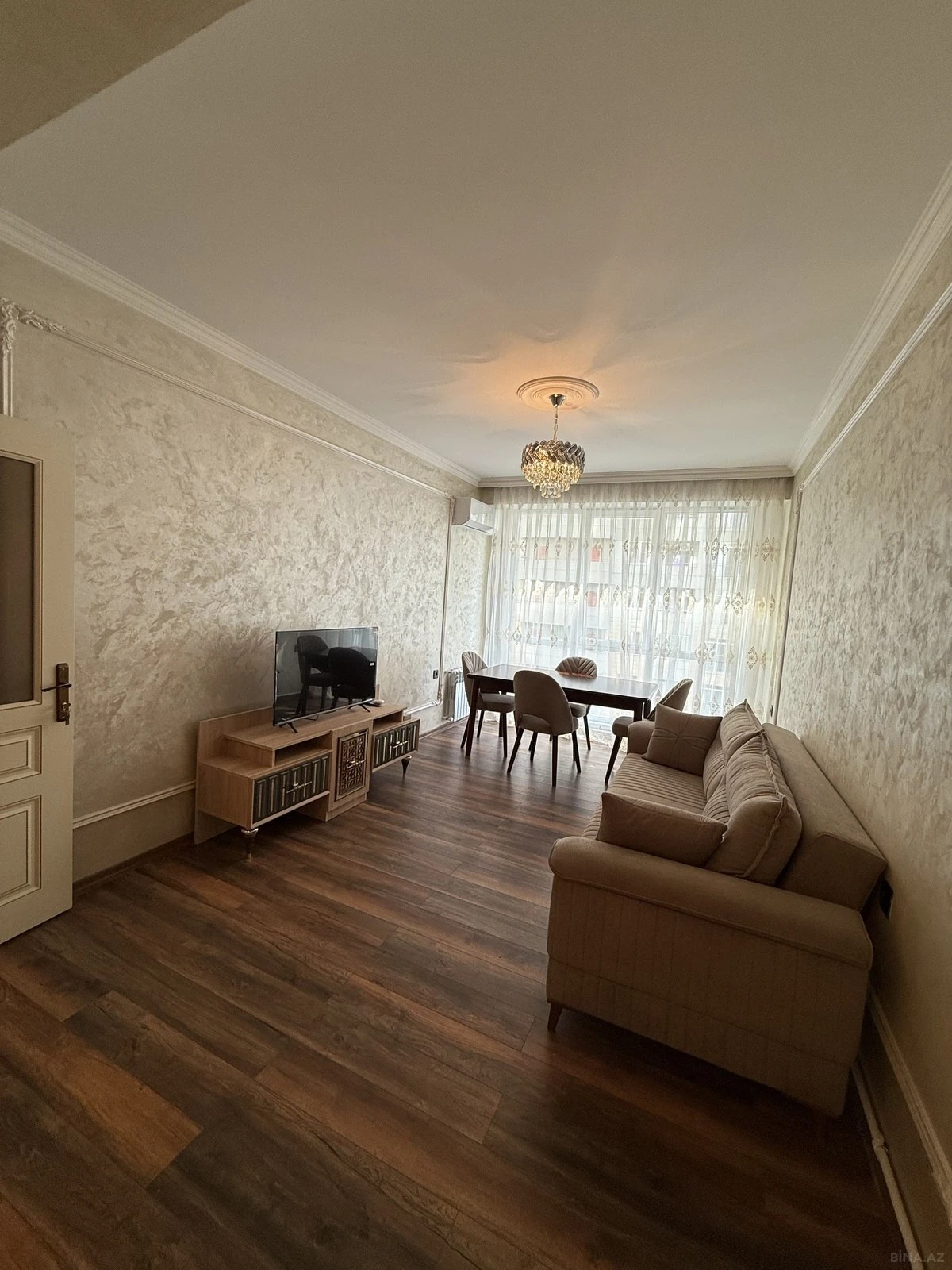 Kirayə verilir 2 otaqlı mənzil 50 m²