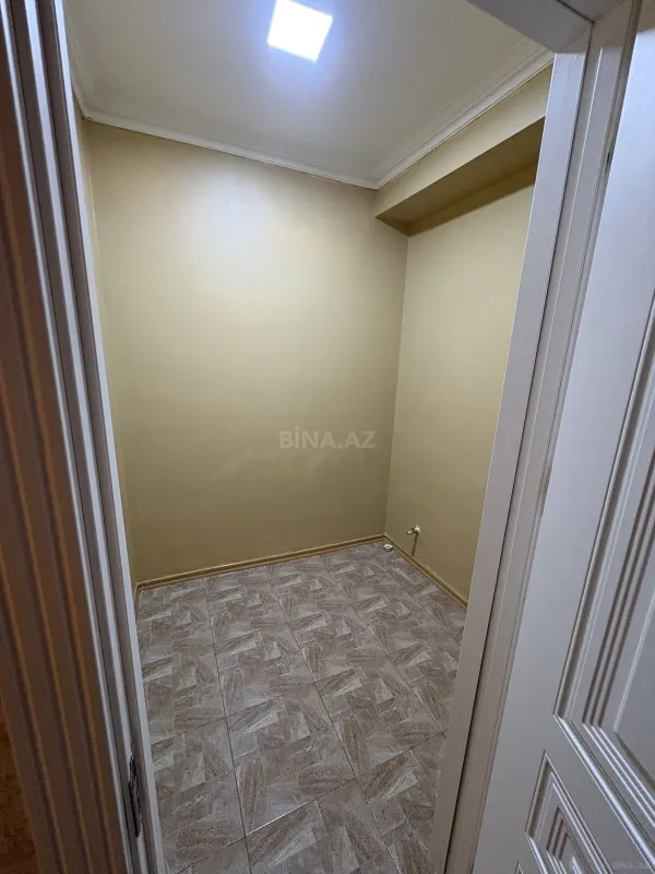 Satılır 3 otaqlı mənzil 110 m²