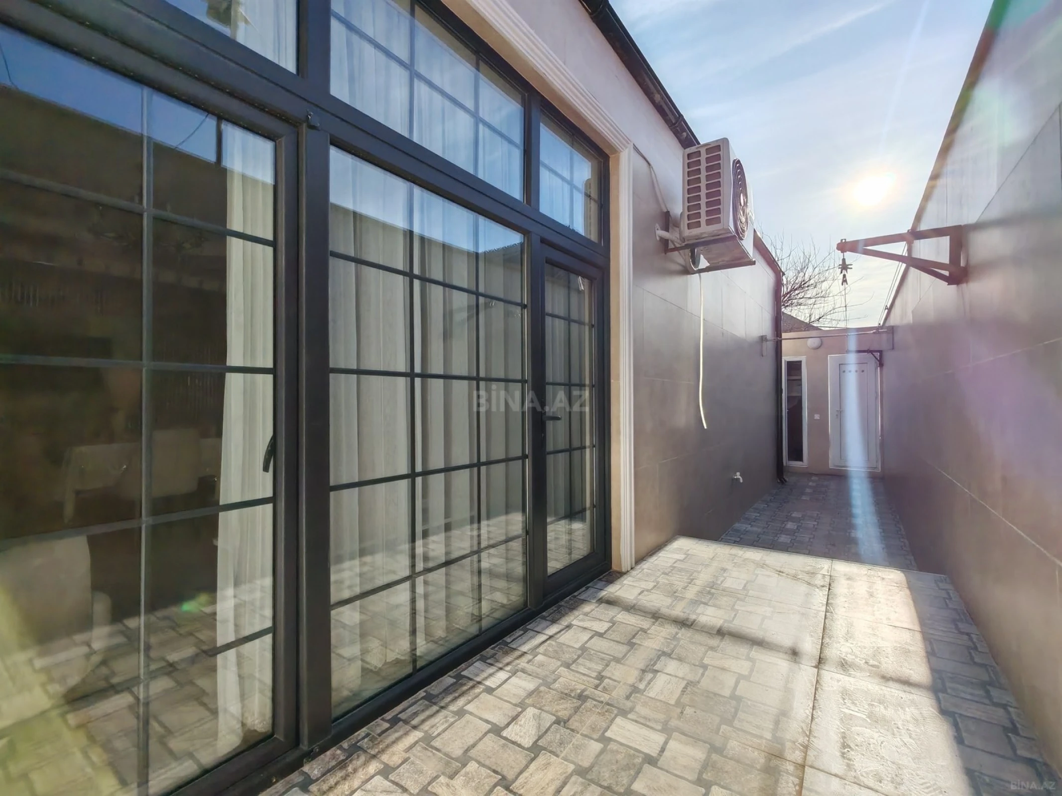 Satılır 3 otaqlı həyət evi 100 m²