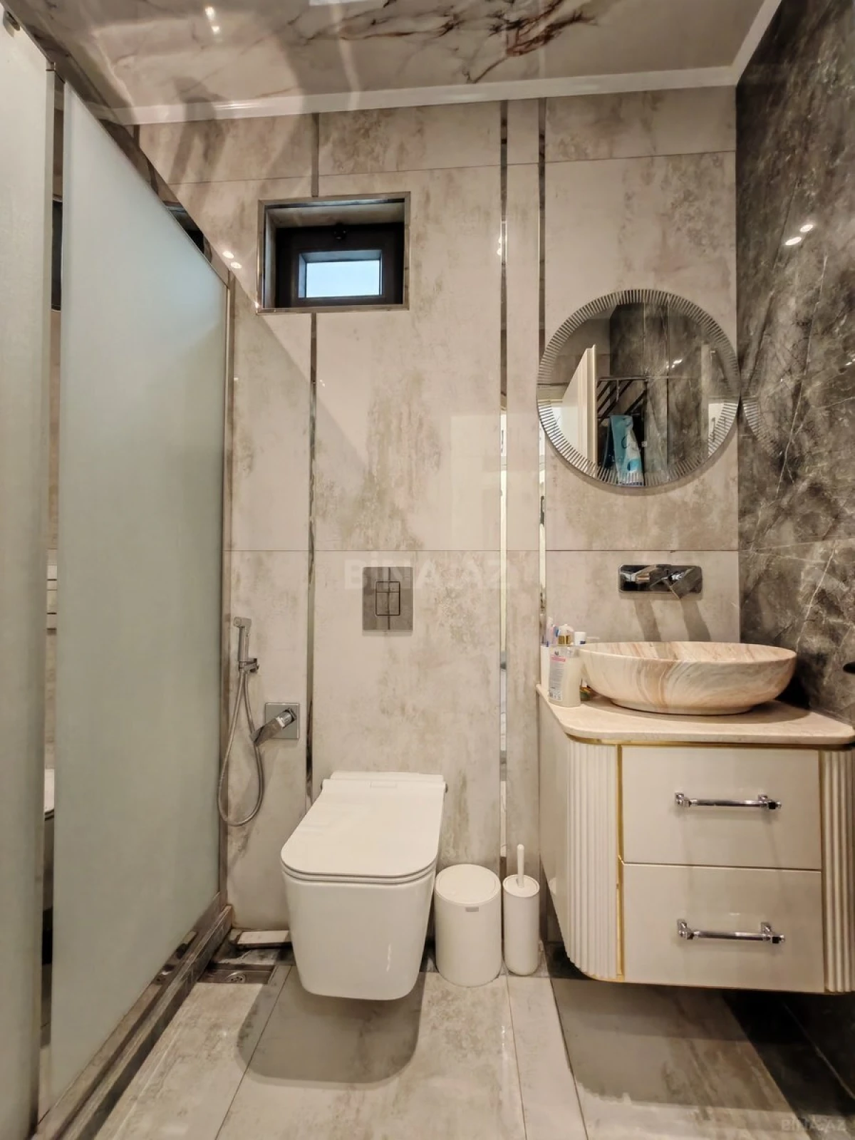 Satılır 3 otaqlı həyət evi 100 m²