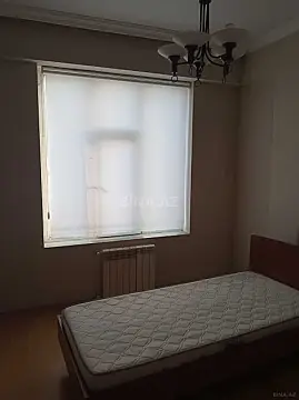 Satılır 2 otaqlı mənzil 74 m²