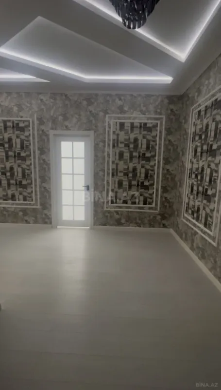 Satılır 3 otaqlı mənzil 127 m²